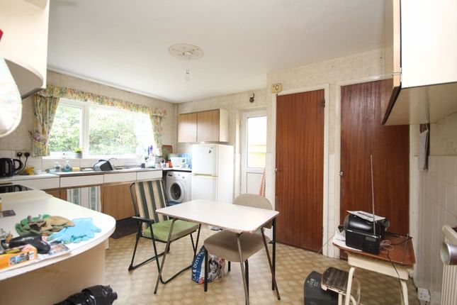 Detached house for sale in The Shaw, Tunbridge Wells
