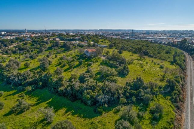 Land for sale in Portimão, Portugal