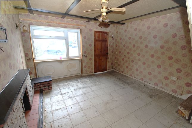 57 Rossett Drive, Davyhulme photo 4