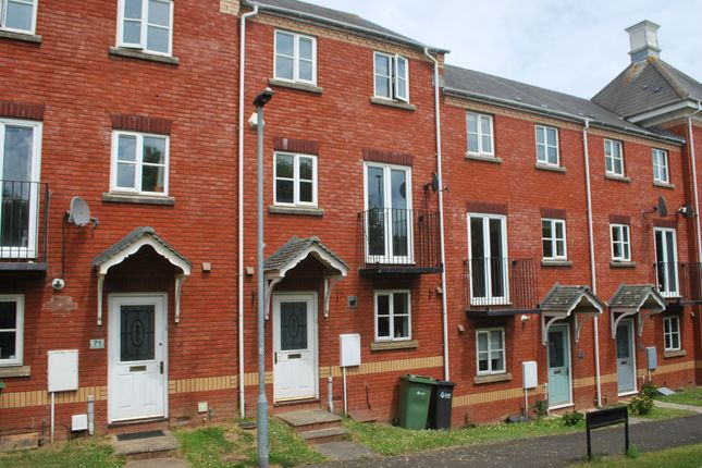 Town house to rent in Lewis Crescent, Exeter EX2