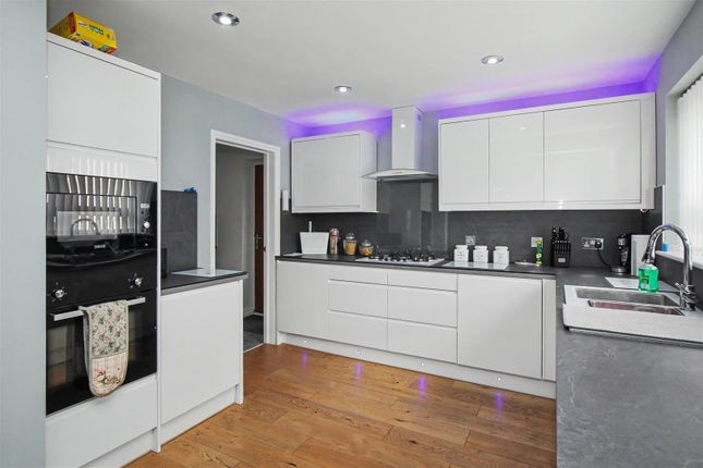 41., Tyler Way, Thrapston photo 4