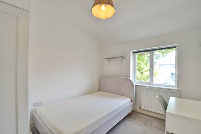 Thumbnail Room to rent in Braemar Avenue, Horfield