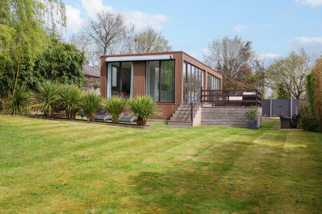 1-bed house on 49, Wey Meadows, Surrey, £550,000