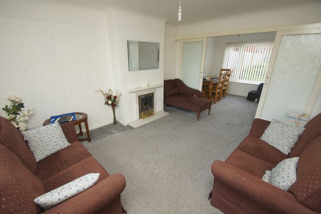 2, Vale Gardens, Ellesmere Port photo 4