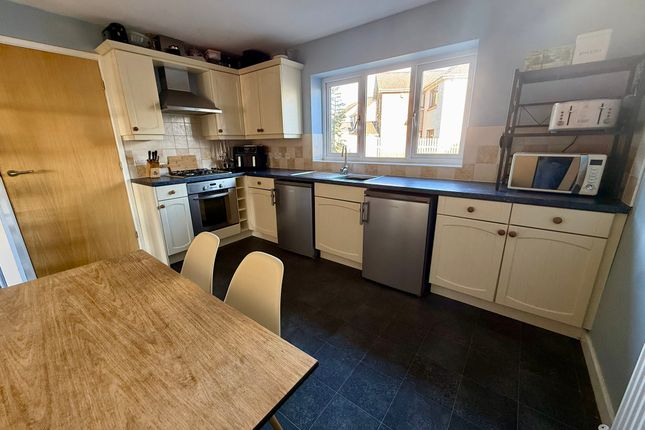 32, Caer Wylan, Aberystwyth photo 3