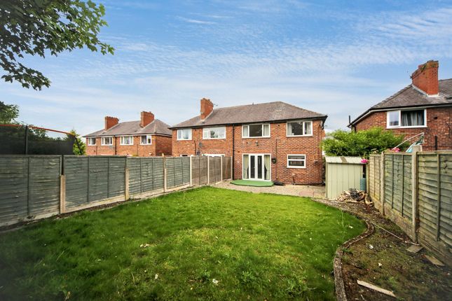 10 Bell Lane, Wigan photo 4