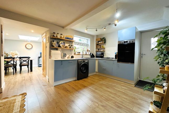 27, Sycamore Road, Selby photo 3