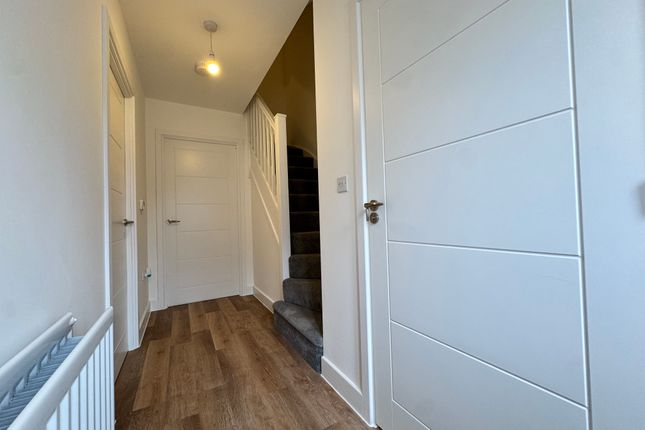 11, Kennick Way, Grantham photo 2
