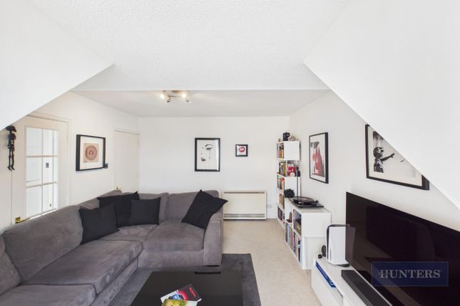 90, Atlantic Close, Southampton photo 3