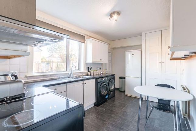 Niddrie Marischal Road, Edinburgh, EH16 4LG, Edinburgh photo 3