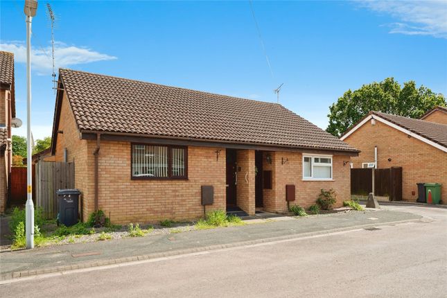 Thumbnail Bungalow for sale in The Willows, Quedgeley, Gloucester, Gloucestershire