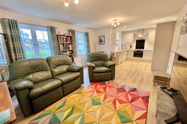 13, William Fox Avenue, Brighstone photo 3