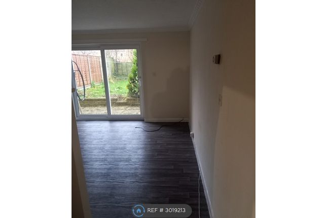 Brancepeth Place, Woodston photo 5