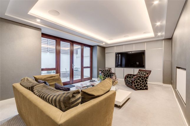 7, Hyde Park Street, London photo 4