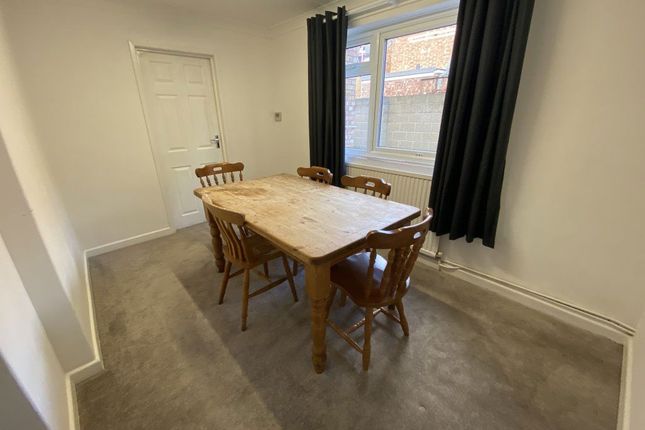 Room 4 17, Prince Street, Wisbech photo 5
