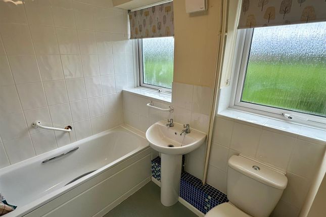 9, Brookside, Hereford photo 4