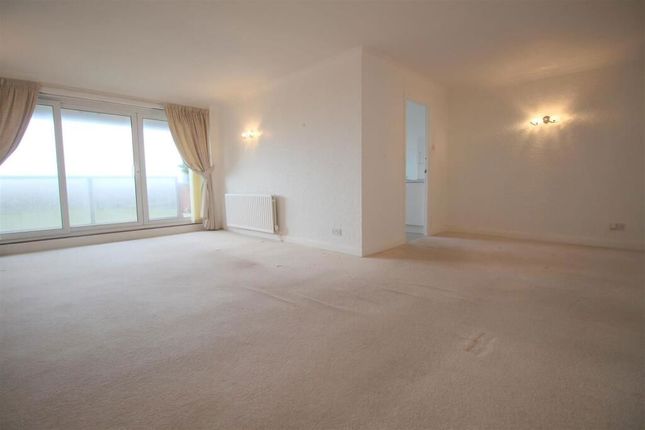 29 The Majestic, North Promenade, Lytham St. Annes photo 2