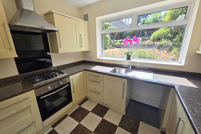 69, Church View Gardens, Stourbridge photo 5