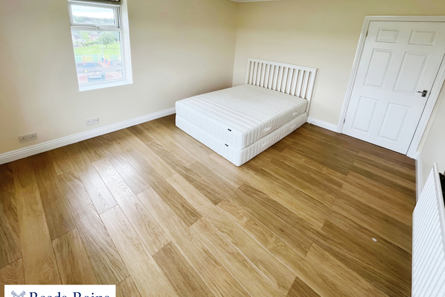 34, Rydal Way, Staffordshire photo 4