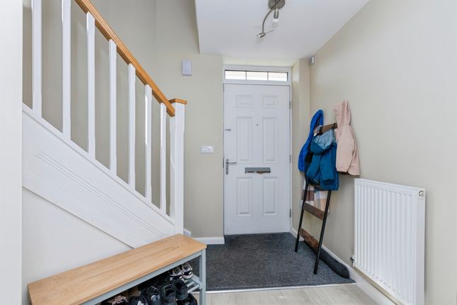 45, Cooper Crescent, Leicester photo 3