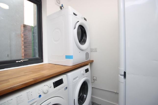 Room 2 847, Filton Avenue, Bristol photo 4
