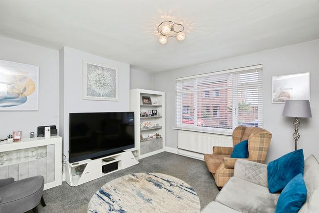 11, Carlyle Street, Heanor photo 2