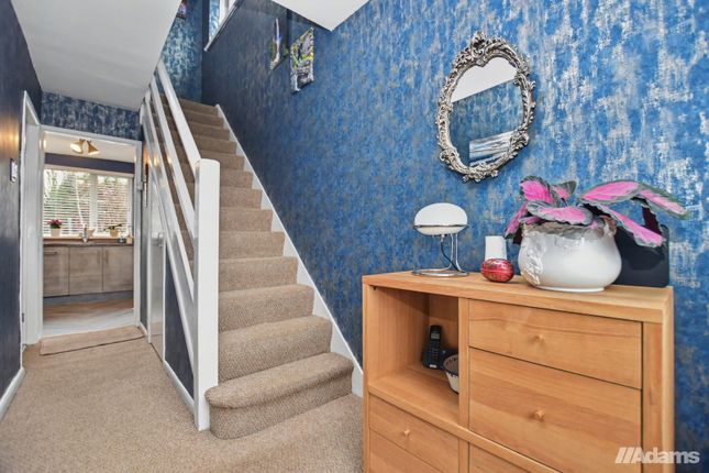 13, Lindfield Close, Warrington photo 3