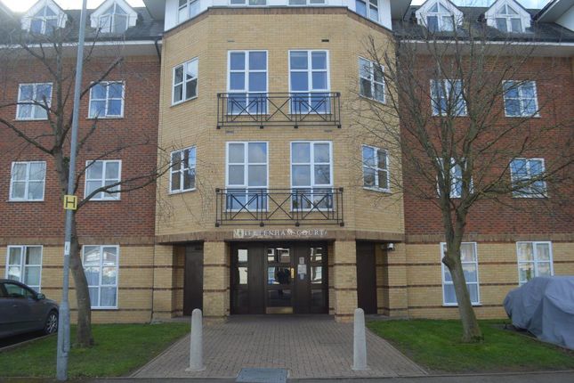 Thumbnail Flat to rent in Cheltenham Court, Dexter Close, St Albans