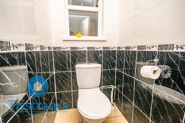 70, Runswick Drive, Nottingham photo 5