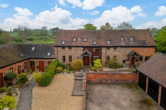 Thumbnail Barn conversion for sale in Pikes Pool Lane, Finstall, Bromsgrove