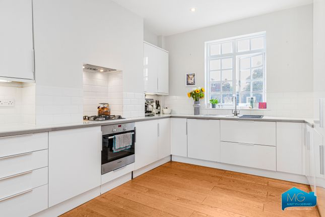 Thumbnail Flat to rent in Highgate Road, Kentish Town, London