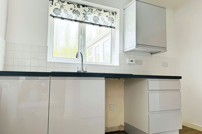 Detached house to rent in Sandywarps, Irlam, Manchester