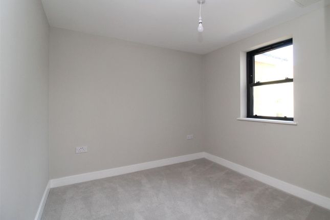 Flat 3 Pier View, St. Georges Terrace, Herne Bay photo 5