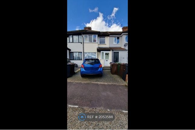 Thumbnail Terraced house to rent in Oval Road North, Dagenham
