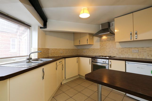 Flat to rent in Knighton Fields Road West, Leicester