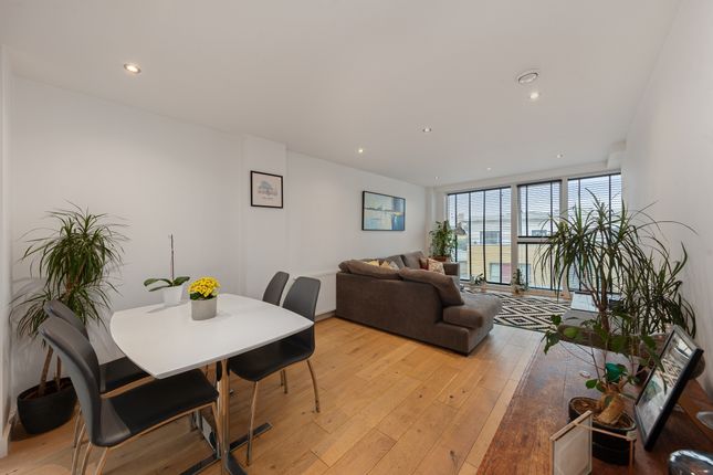 Thumbnail Flat for sale in Caledonian Point, Norman Road