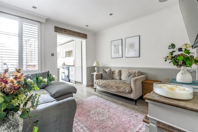 4, Park Walk, Ashtead photo 3