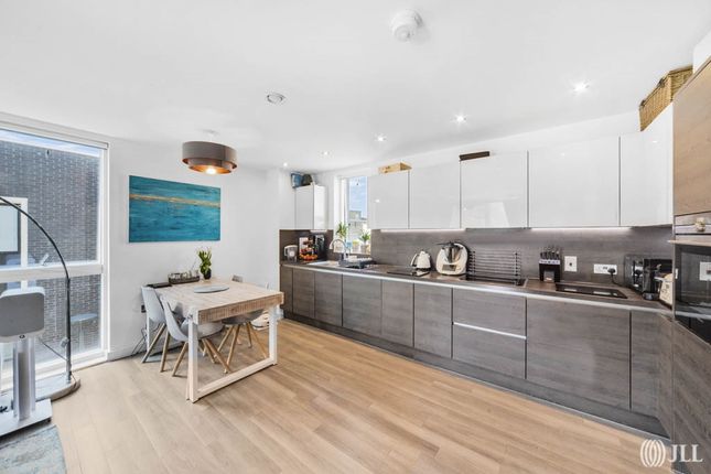 8, Ruckholt House, 15, Derny Avenue, London photo 4