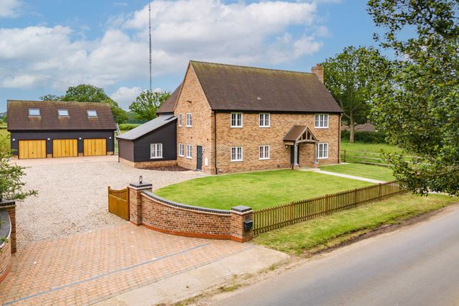 Thumbnail Detached house for sale in Common Road, Fundenhall, Norwich