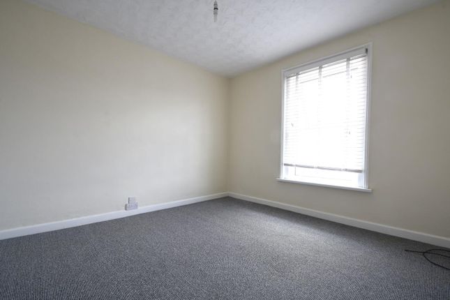 228, Arctic Road, Cowes photo 4