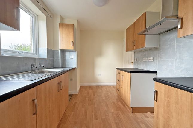 25A Tremayne Road, St. Austell photo 3