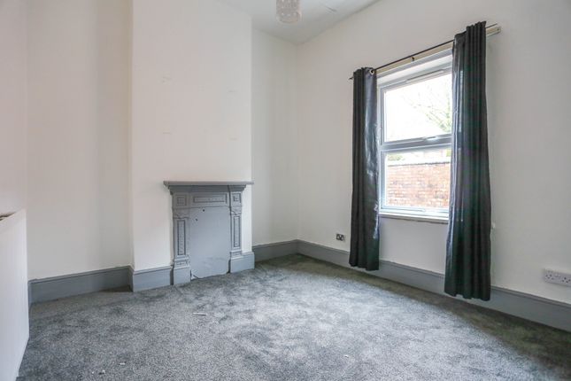 Semi-detached house to rent in North Street, Smethwick