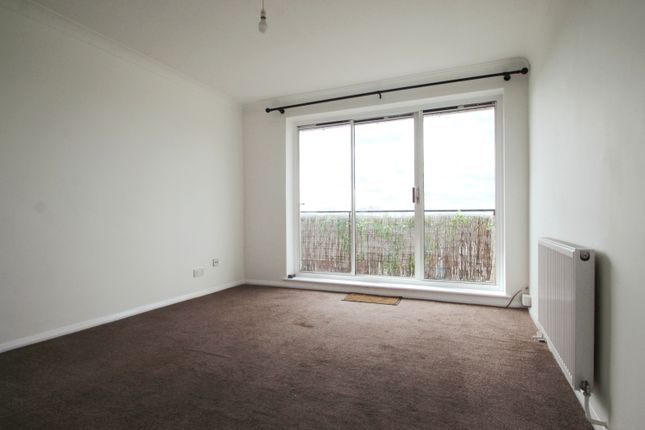 Flat to rent in Silkdale Close, Cowley, Oxford