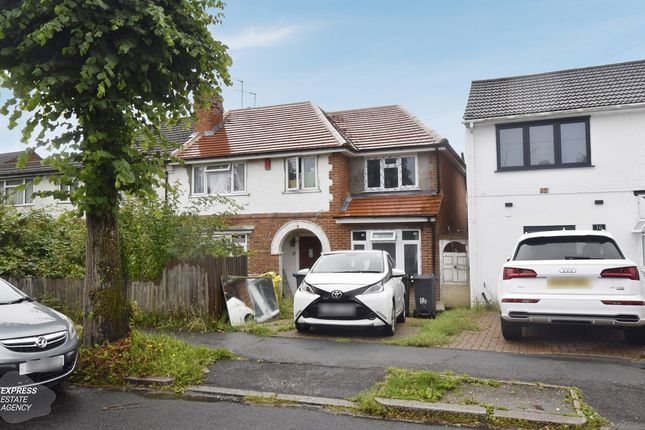 Thumbnail Semi-detached house for sale in Foxearth Road, South Croydon