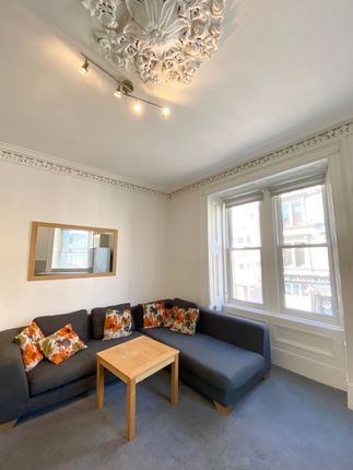 Flat to rent in Perth Road, West End, Dundee