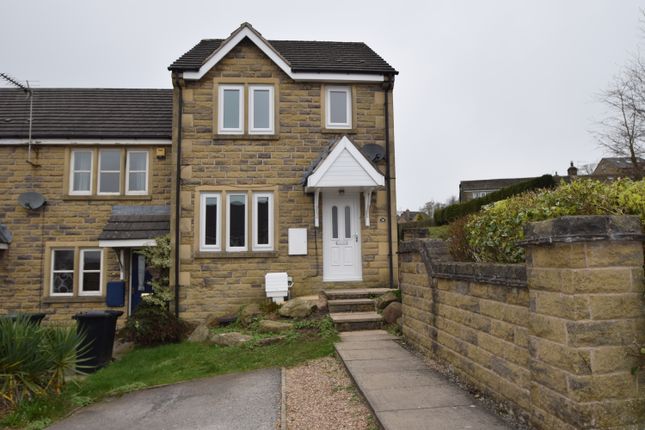 Thumbnail Town house to rent in Kelburn Grove, Oakworth, Keighley