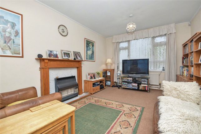 54, Parkstone Grove, West Yorkshire photo 4