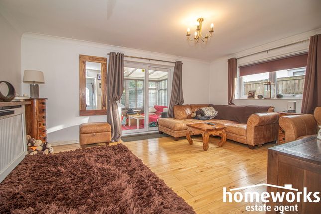 34, Highfield Road, Dereham photo 3