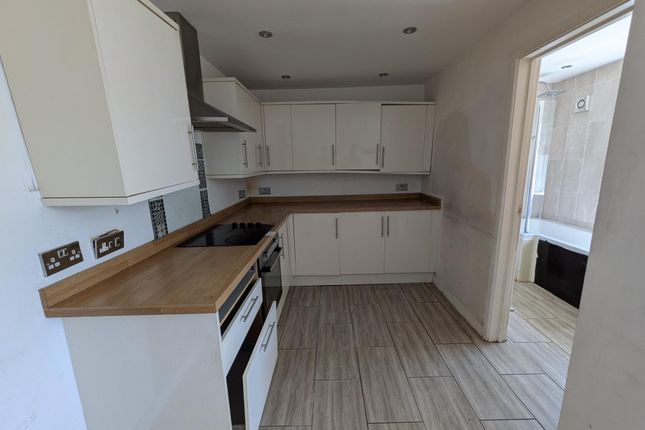 66, Prichard Street, Porth photo 3