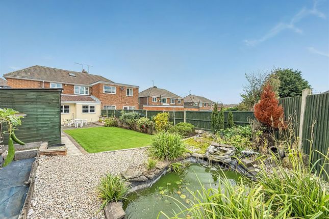 46, Eastfield Drive, Pontefract photo 4